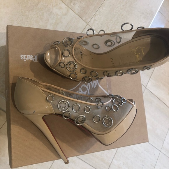 Christian Louboutin ladies shoes - Picture 5 of 5